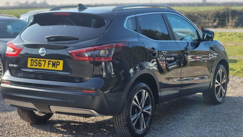 NISSAN QASHQAI