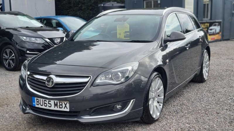 VAUXHALL INSIGNIA