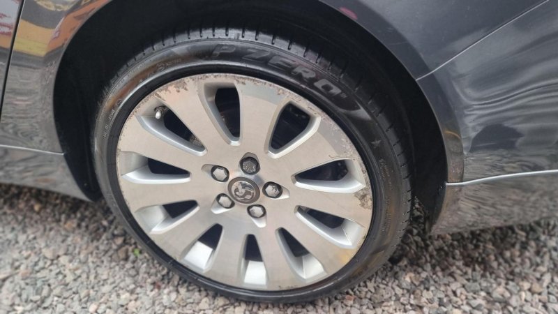 VAUXHALL INSIGNIA