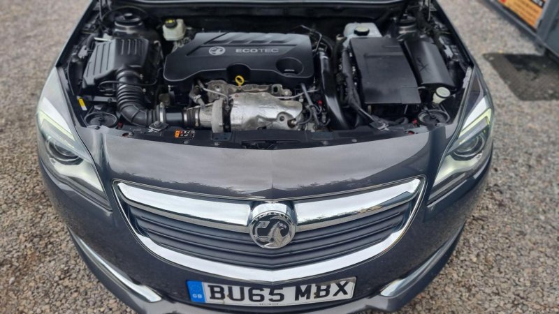 VAUXHALL INSIGNIA