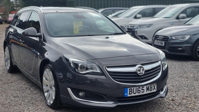 VAUXHALL INSIGNIA