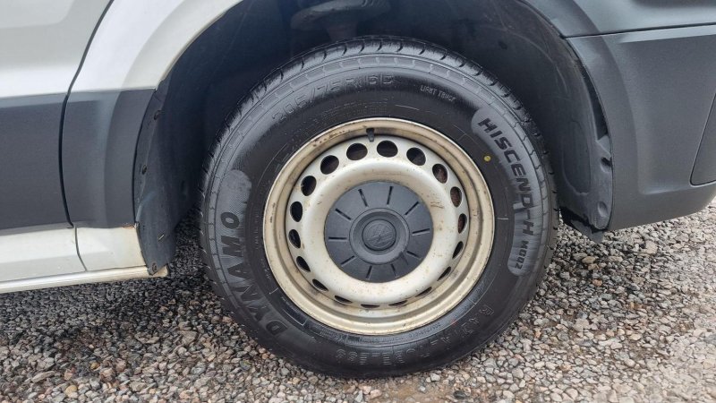 VOLKSWAGEN CRAFTER