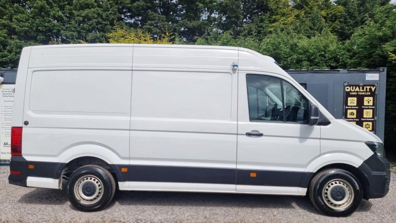 VOLKSWAGEN CRAFTER