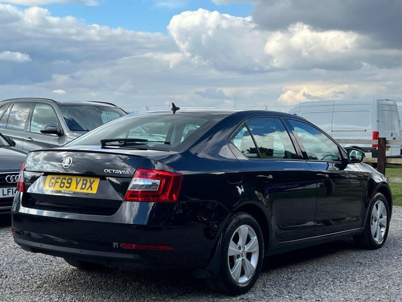 SKODA OCTAVIA