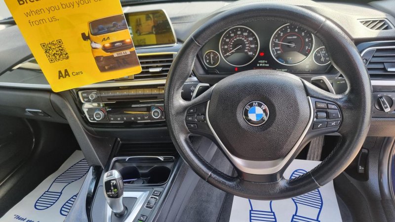 BMW 3 SERIES