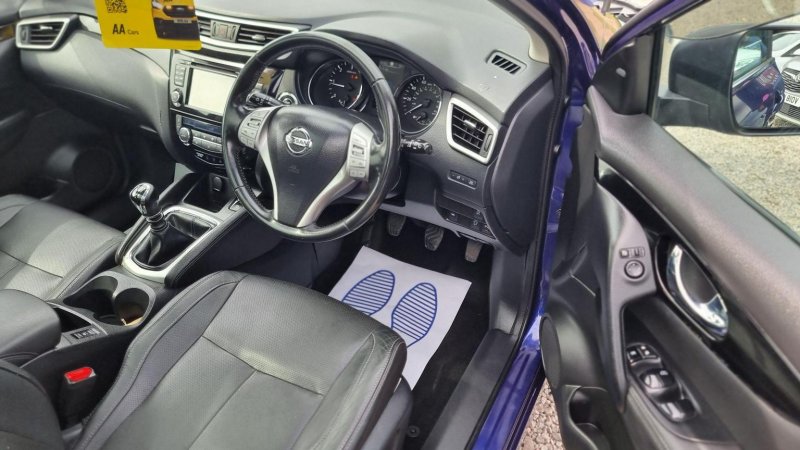 NISSAN QASHQAI