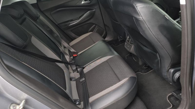 VAUXHALL GRANDLAND X