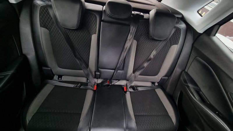 VAUXHALL GRANDLAND X