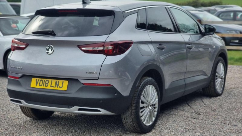 VAUXHALL GRANDLAND X
