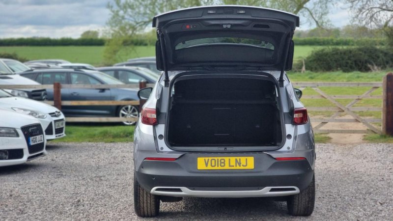VAUXHALL GRANDLAND X