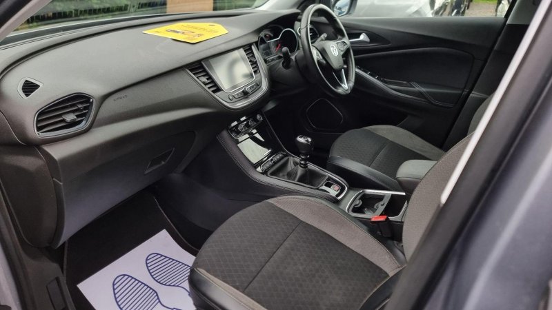 VAUXHALL GRANDLAND X