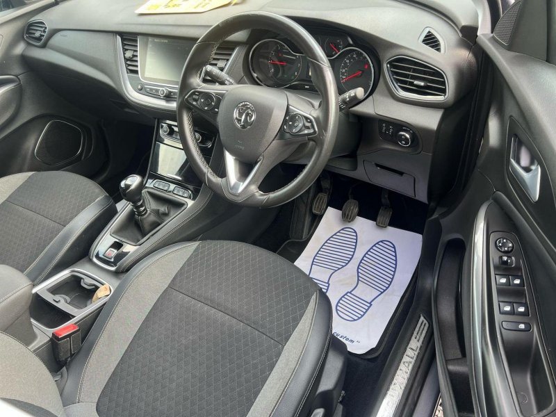 VAUXHALL GRANDLAND X