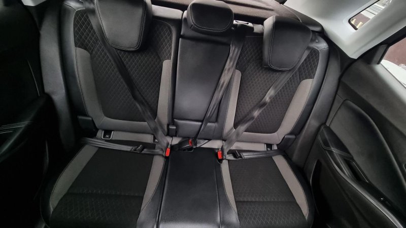 VAUXHALL GRANDLAND X