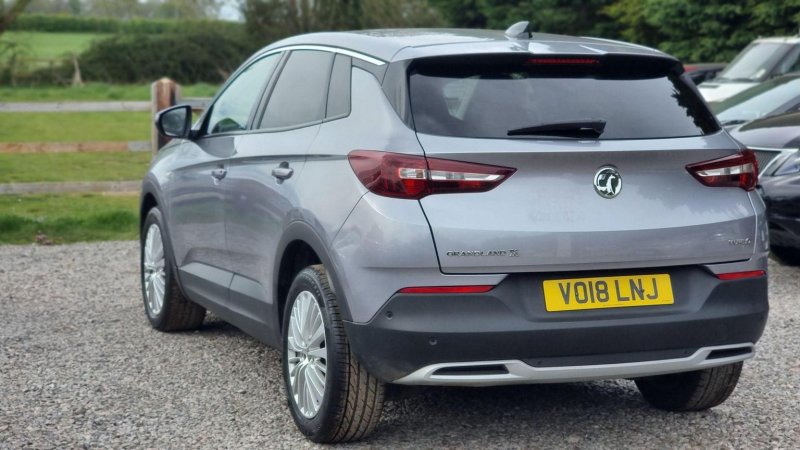 VAUXHALL GRANDLAND X