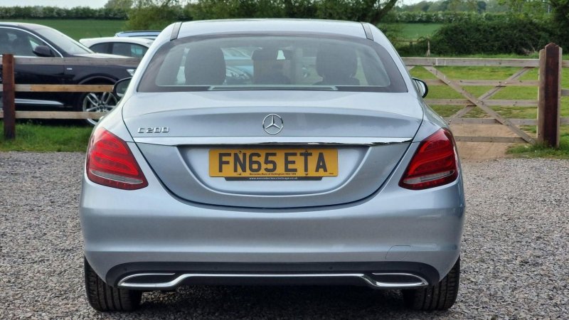 MERCEDES-BENZ C CLASS