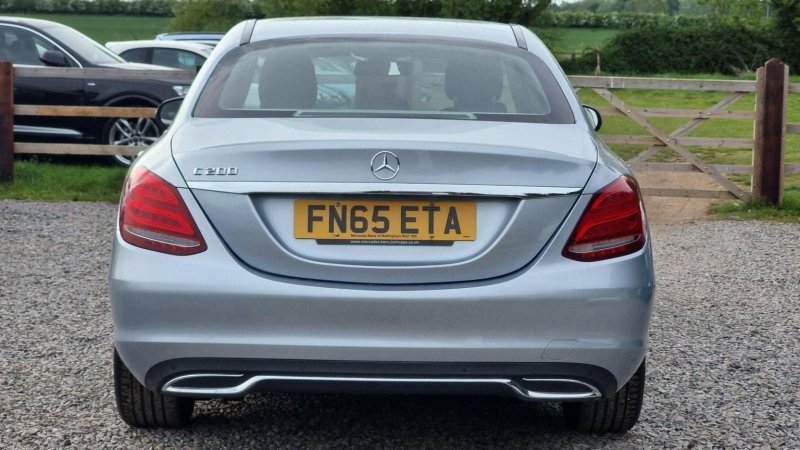 MERCEDES-BENZ C CLASS