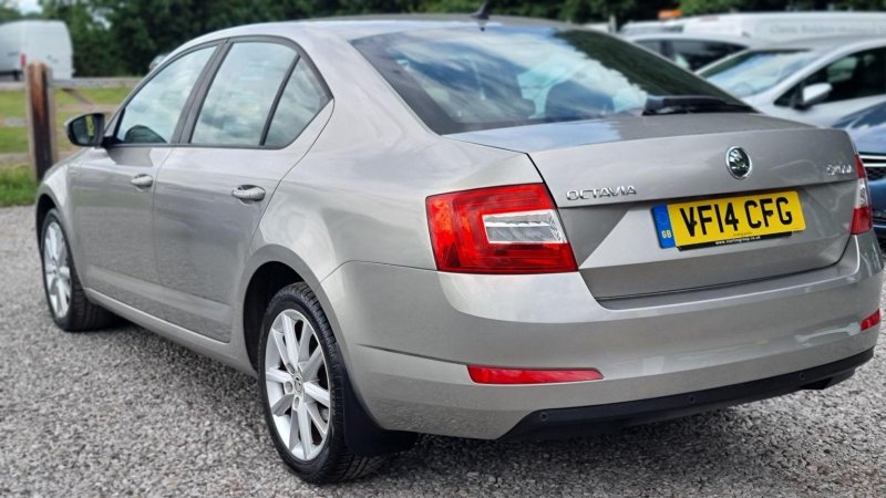SKODA OCTAVIA