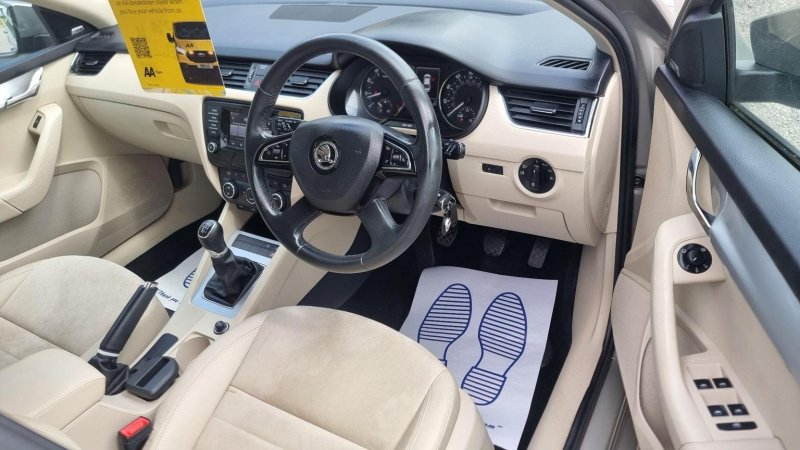 SKODA OCTAVIA