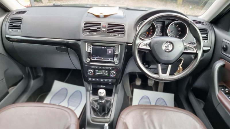SKODA YETI