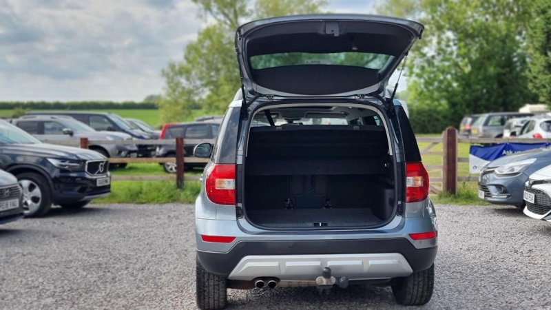 SKODA YETI