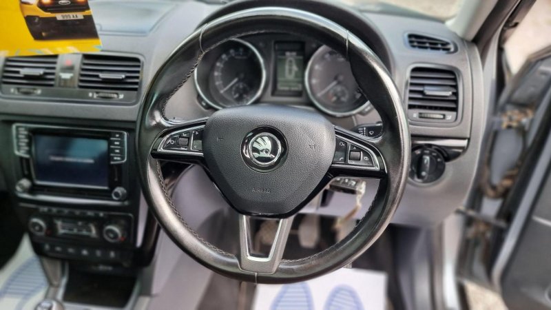 SKODA YETI