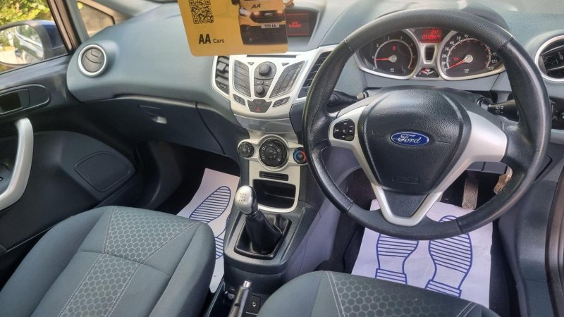 FORD FIESTA