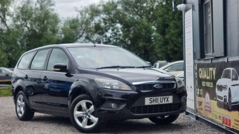 FORD FOCUS