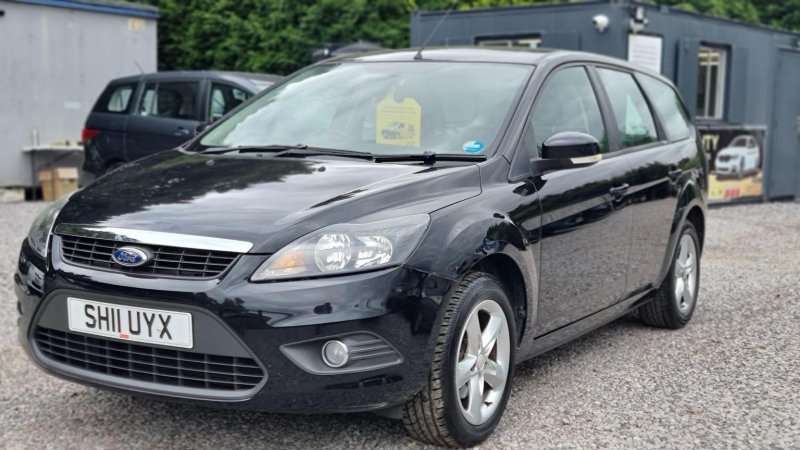 FORD FOCUS