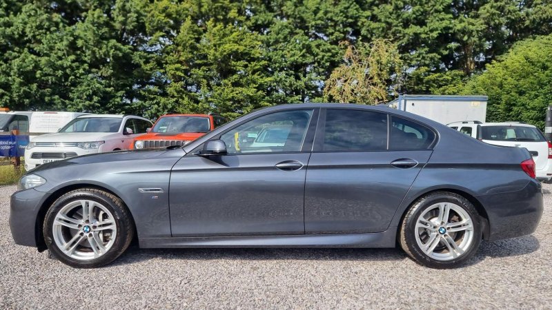BMW 5 SERIES