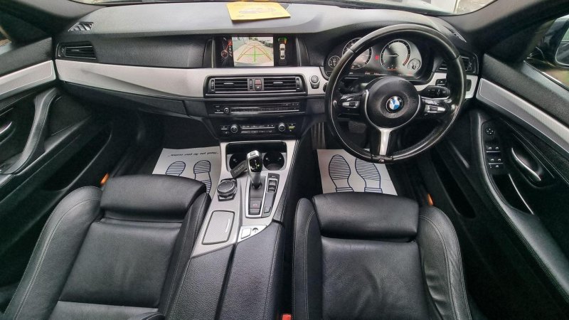 BMW 5 SERIES