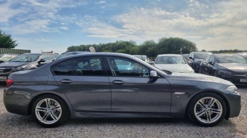 BMW 5 SERIES