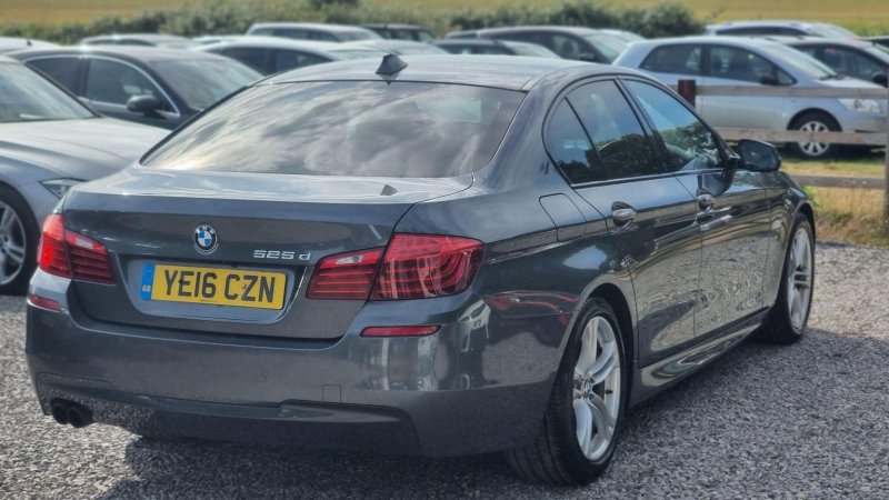 BMW 5 SERIES