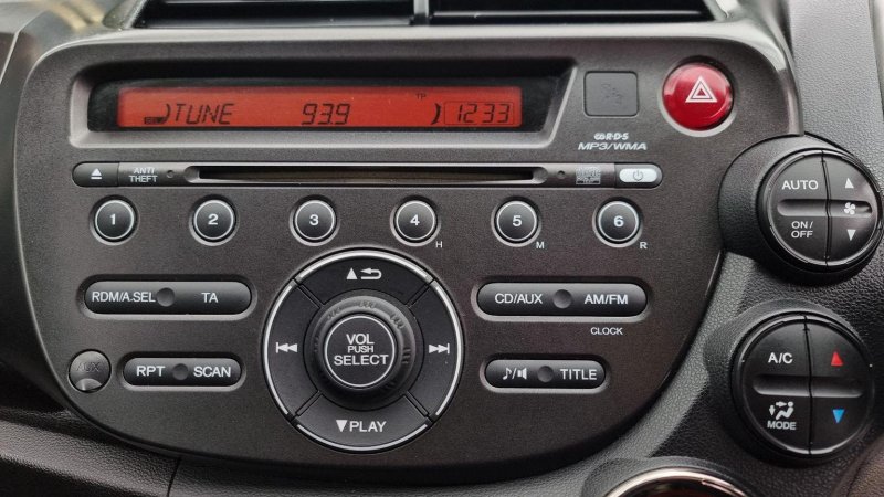 HONDA JAZZ