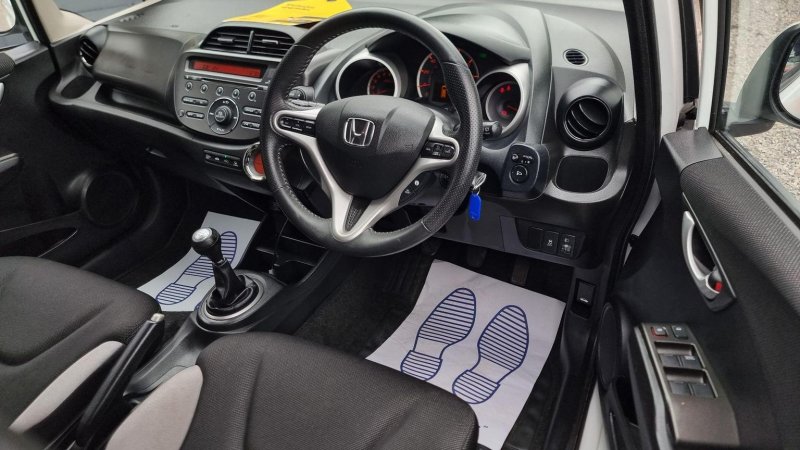 HONDA JAZZ