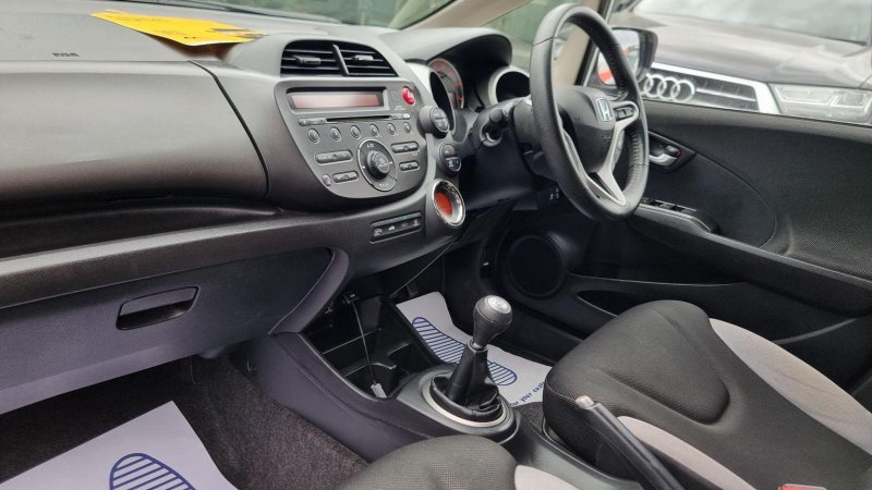 HONDA JAZZ