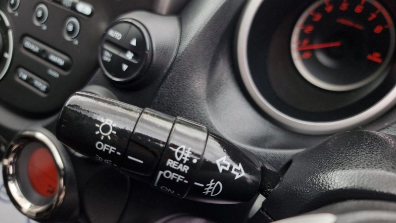 HONDA JAZZ