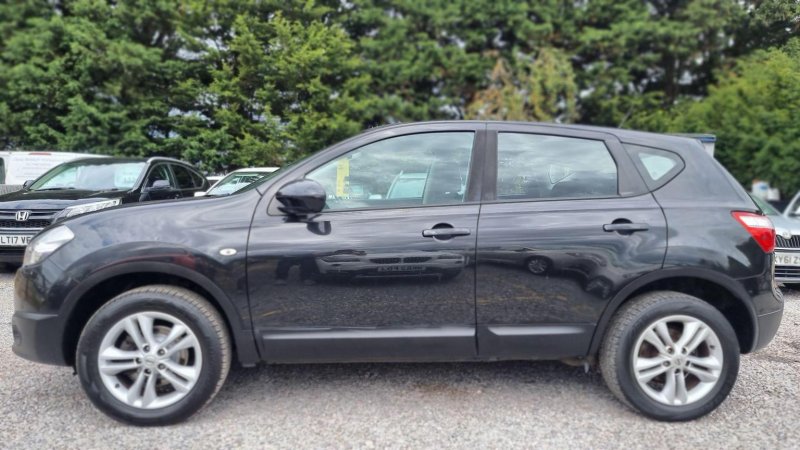 NISSAN QASHQAI