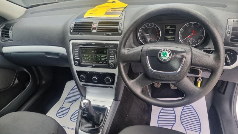 SKODA OCTAVIA