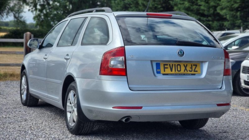 SKODA OCTAVIA