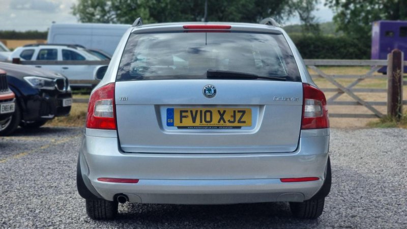 SKODA OCTAVIA