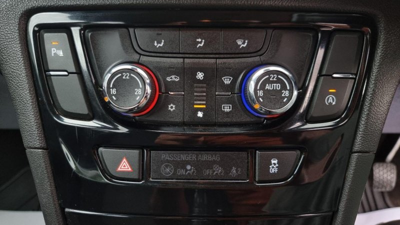 VAUXHALL MOKKA X