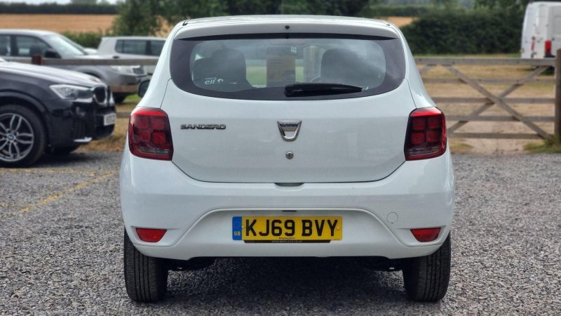 DACIA SANDERO