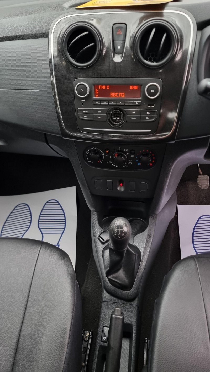 DACIA SANDERO